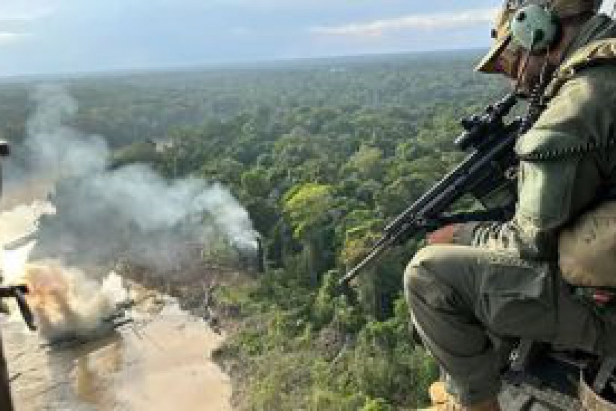 Polcia Federal, Ibama e polcia colombiana desmobilizam garimpo na fronteira