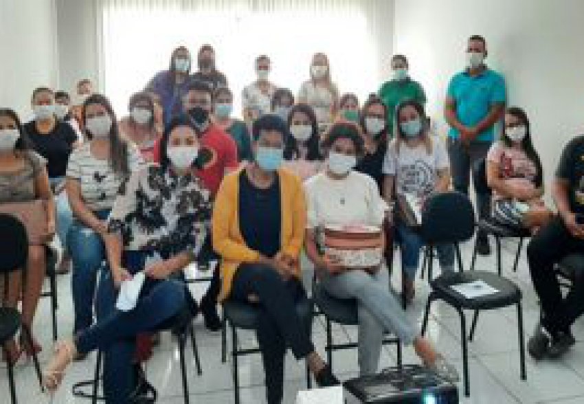 Ouro Preto: servidores do CRAS participam de palestra alusiva ao Janeiro Branco